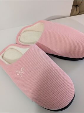 Pink Embroidered Cozy Slippers